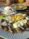 10 cevapa na kajmaku za 380 dinara!
:) 10 cevapa na kajmaku za 380 dinara!
:)